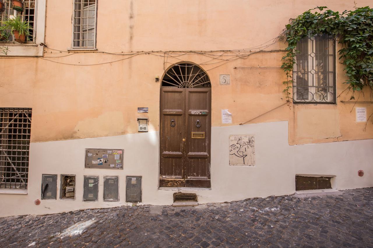 HomeHouse Garofano - Rione Monti - Colosseum Roma Esterno foto