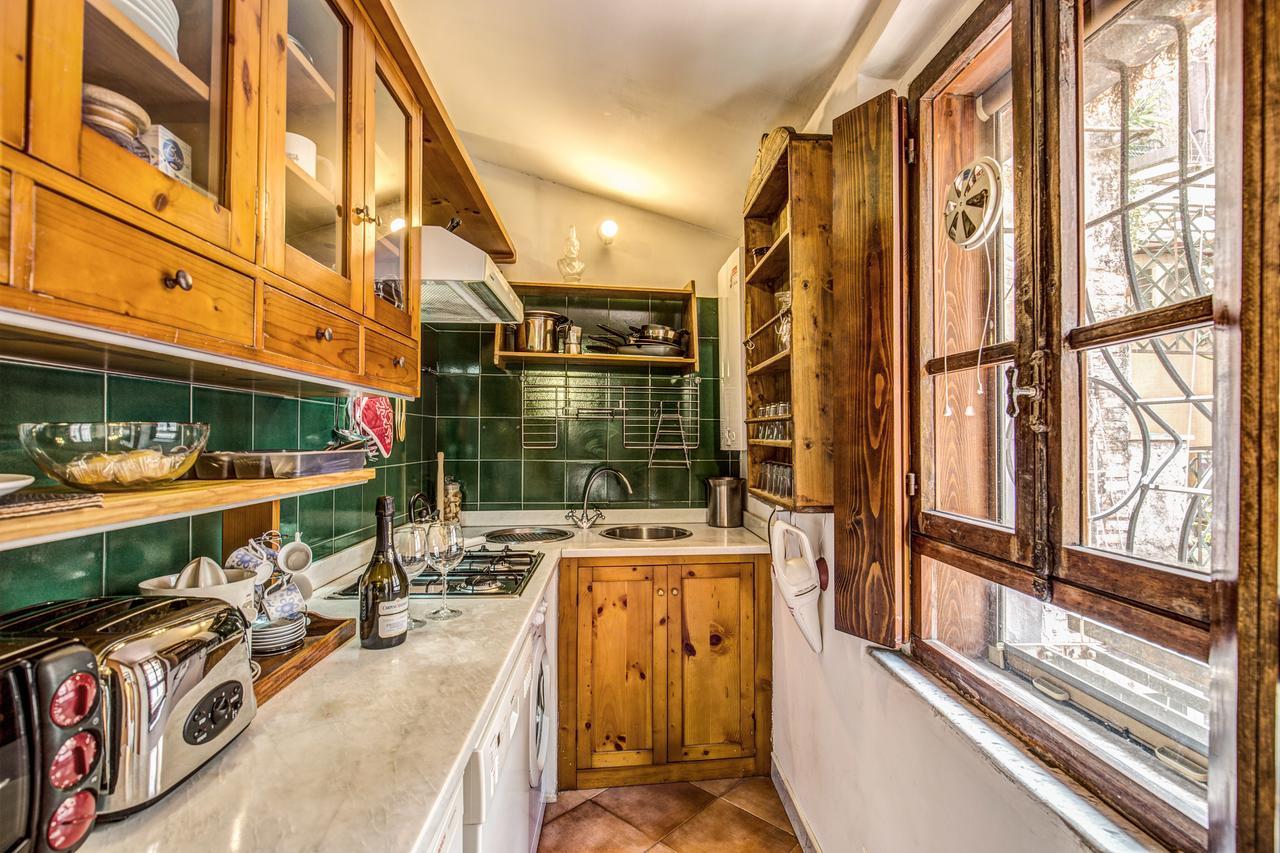 HomeHouse Garofano - Rione Monti - Colosseum Roma Esterno foto