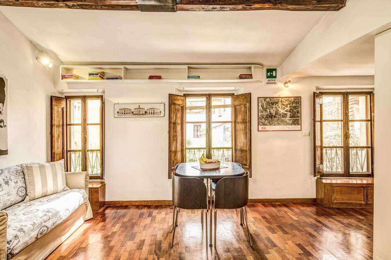 HomeHouse Garofano - Rione Monti - Colosseum Roma Esterno foto