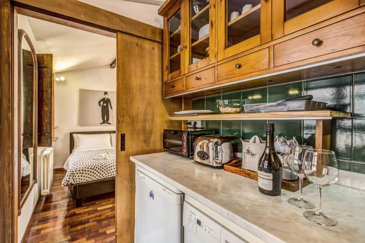 HomeHouse Garofano - Rione Monti - Colosseum Roma Esterno foto