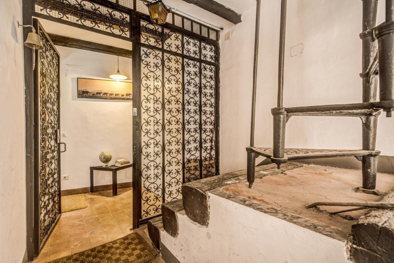 HomeHouse Garofano - Rione Monti - Colosseum Roma Esterno foto